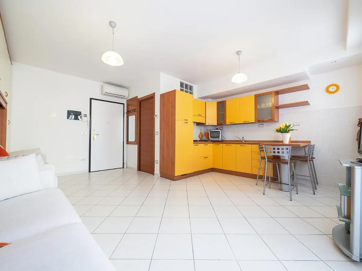 Terrazza Del Gelsomino With Terrace And Open View Apartment Borghetto Santo Spirito