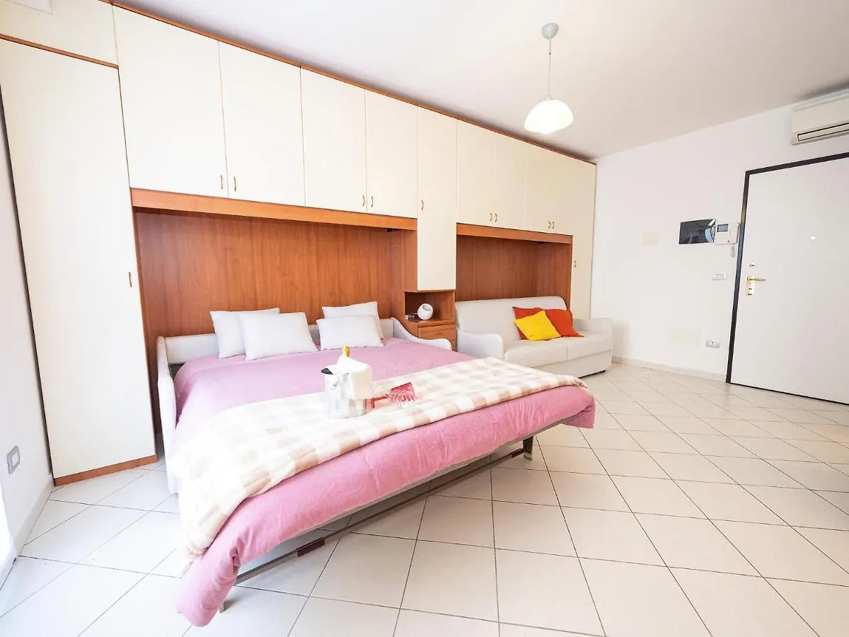 Terrazza Del Gelsomino With Terrace And Open View Apartment Borghetto Santo Spirito
