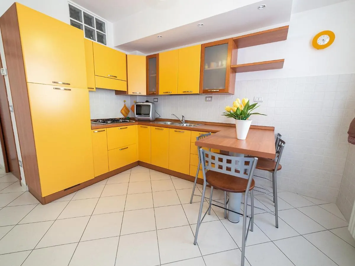 Terrazza Del Gelsomino With Terrace And Open View Apartment Borghetto Santo Spirito Italy