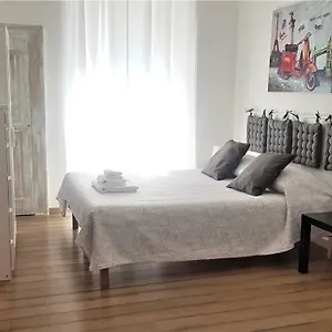 - Centro Appartamento Bari